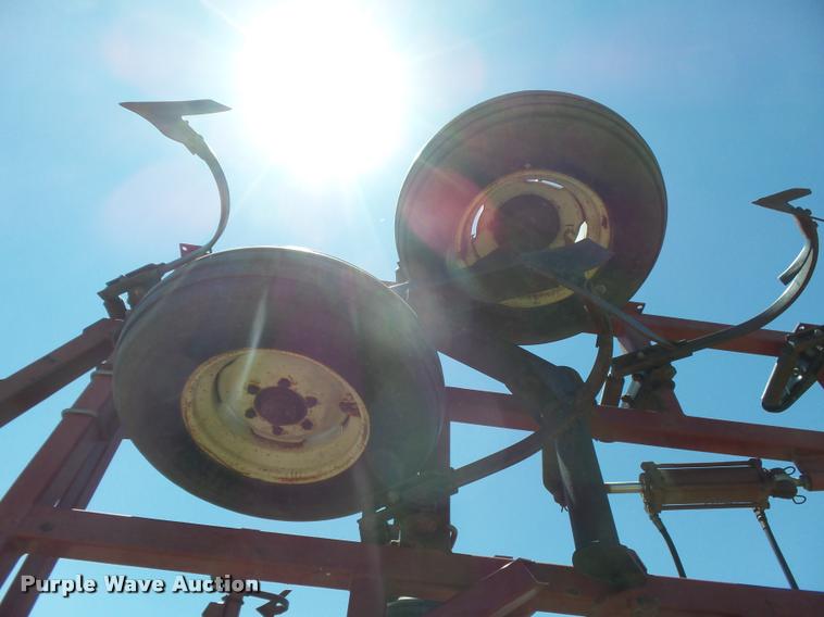 image for item DB2629 1989 Kent 6330 Series V field cultivator