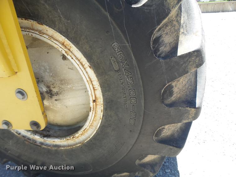 image for item DB5755 2002 Ag-Chem TerraGator 8103 self-propelled applicator