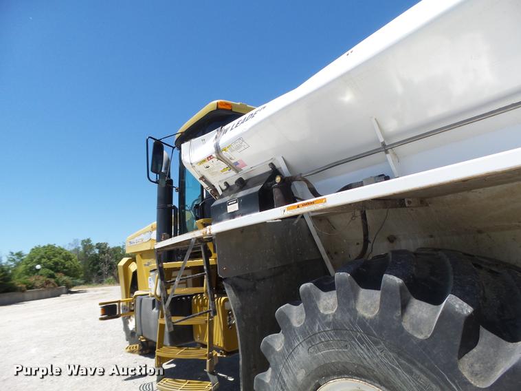 image for item DB5755 2002 Ag-Chem TerraGator 8103 self-propelled applicator