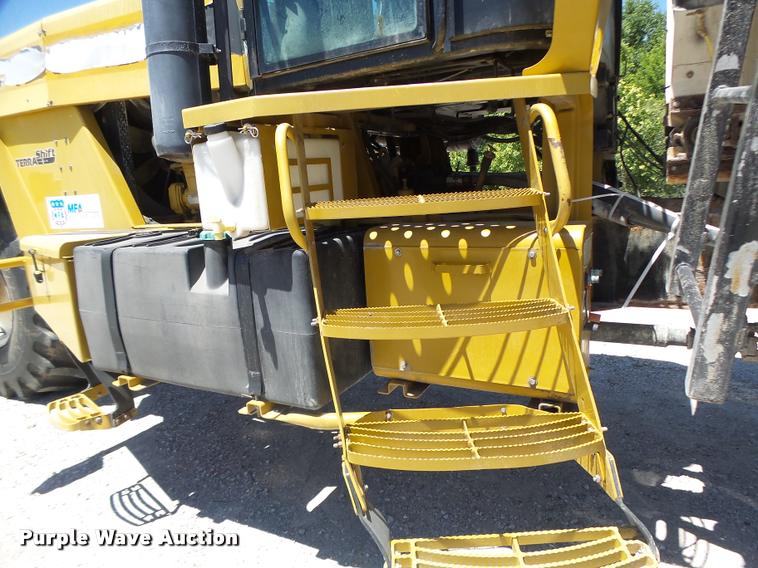 image for item DB5755 2002 Ag-Chem TerraGator 8103 self-propelled applicator