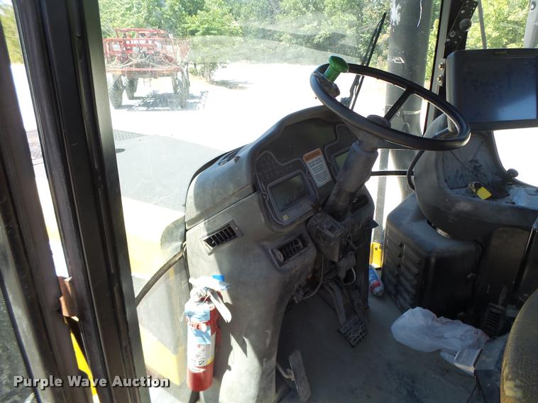 image for item DB5755 2002 Ag-Chem TerraGator 8103 self-propelled applicator