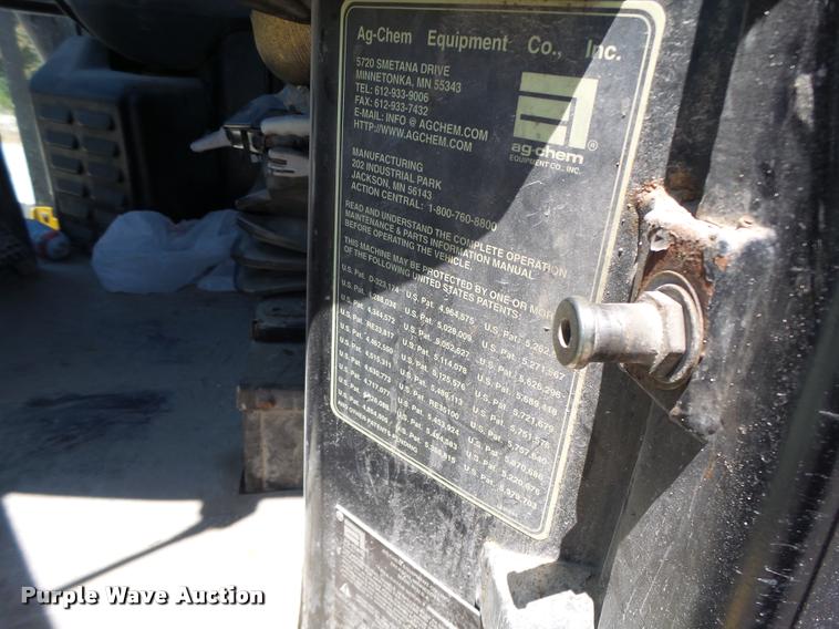 image for item DB5755 2002 Ag-Chem TerraGator 8103 self-propelled applicator