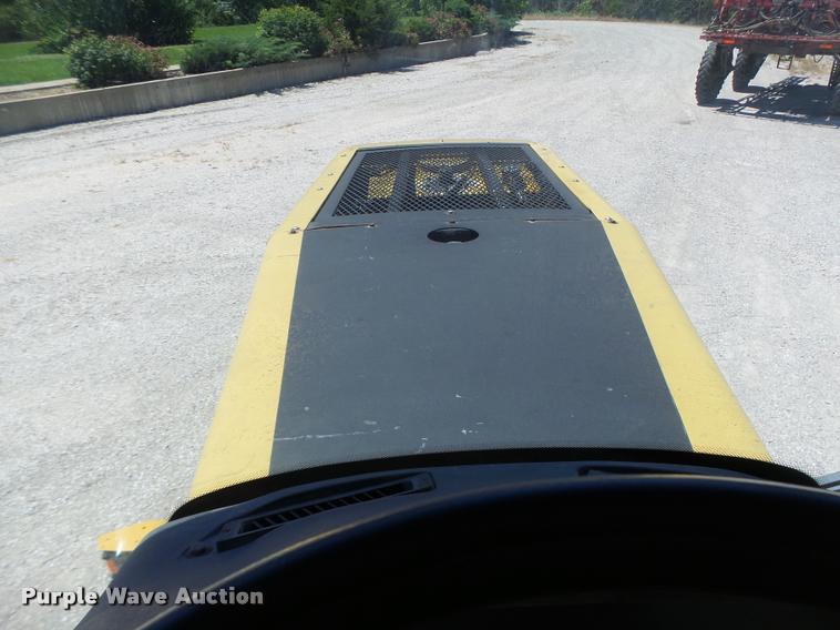 image for item DB5755 2002 Ag-Chem TerraGator 8103 self-propelled applicator