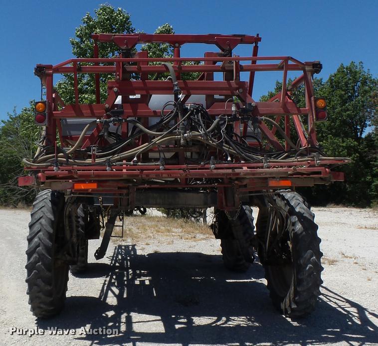 image for item DB5756 2005 Case IH SPX3185 self-propelled sprayer
