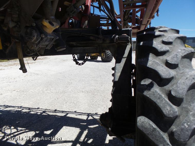 image for item DB5756 2005 Case IH SPX3185 self-propelled sprayer