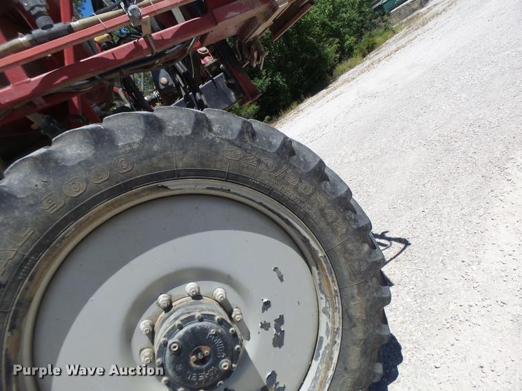 image for item DB5756 2005 Case IH SPX3185 self-propelled sprayer