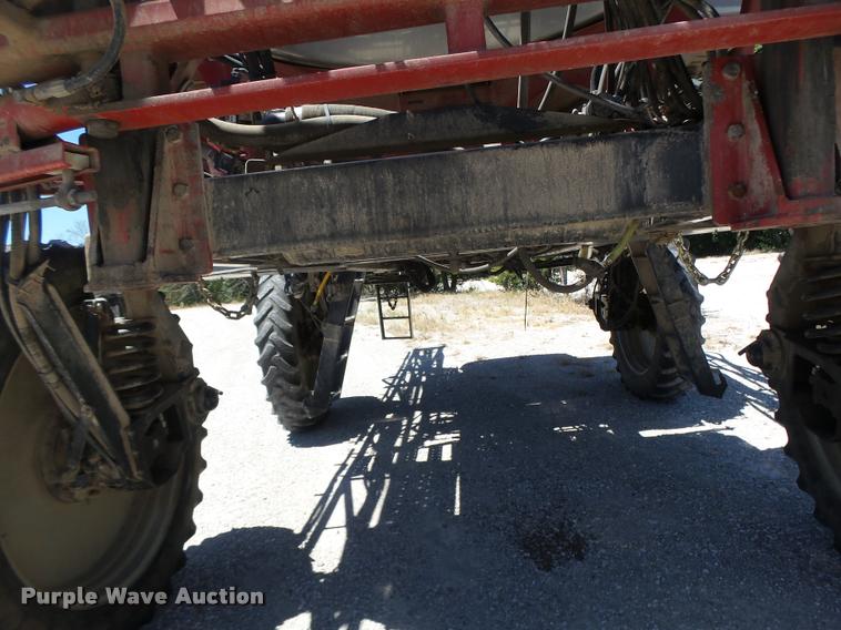 image for item DB5756 2005 Case IH SPX3185 self-propelled sprayer
