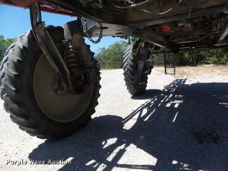 image for item DB5756 2005 Case IH SPX3185 self-propelled sprayer