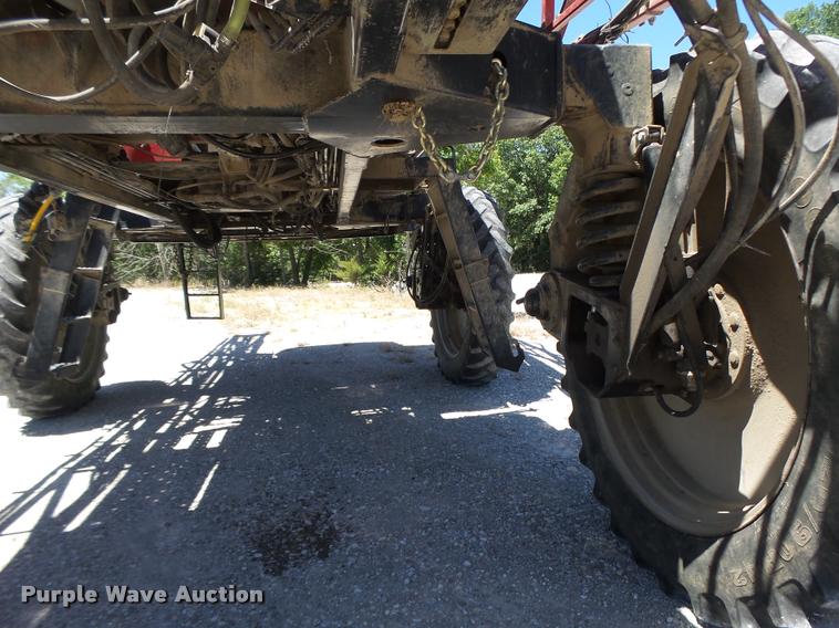 image for item DB5756 2005 Case IH SPX3185 self-propelled sprayer