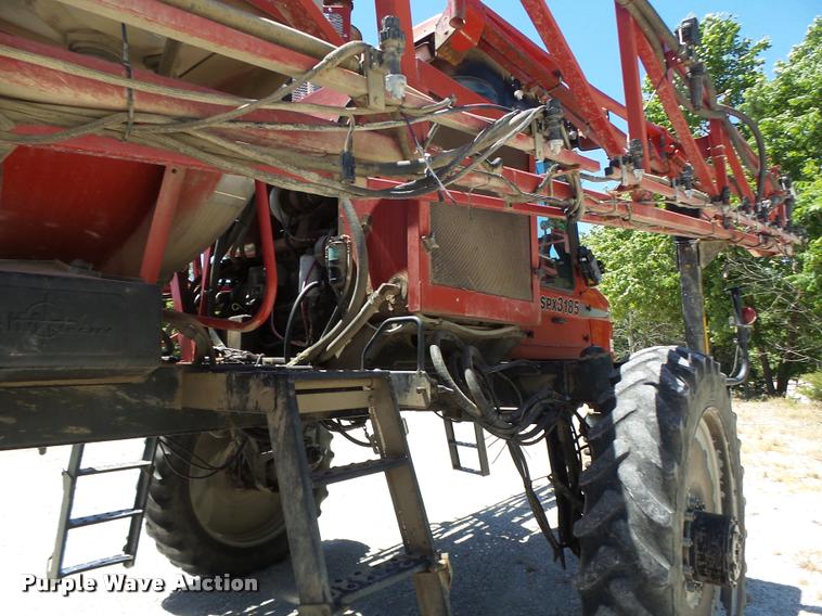 image for item DB5756 2005 Case IH SPX3185 self-propelled sprayer