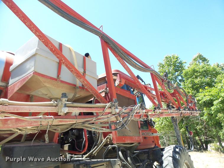 image for item DB5756 2005 Case IH SPX3185 self-propelled sprayer