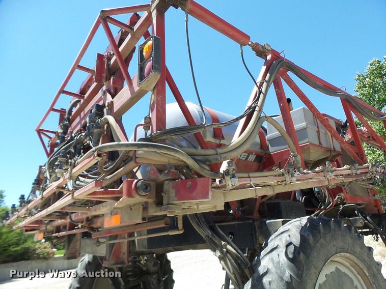 image for item DB5756 2005 Case IH SPX3185 self-propelled sprayer