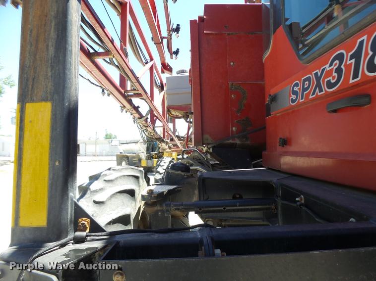 image for item DB5756 2005 Case IH SPX3185 self-propelled sprayer