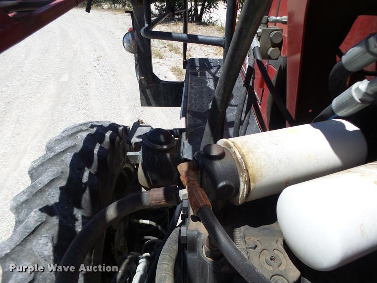 image for item DB5756 2005 Case IH SPX3185 self-propelled sprayer