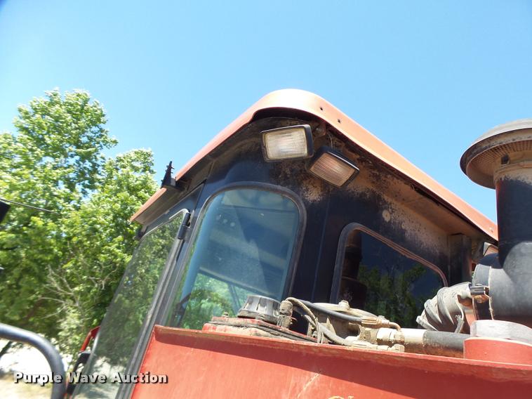 image for item DB5756 2005 Case IH SPX3185 self-propelled sprayer