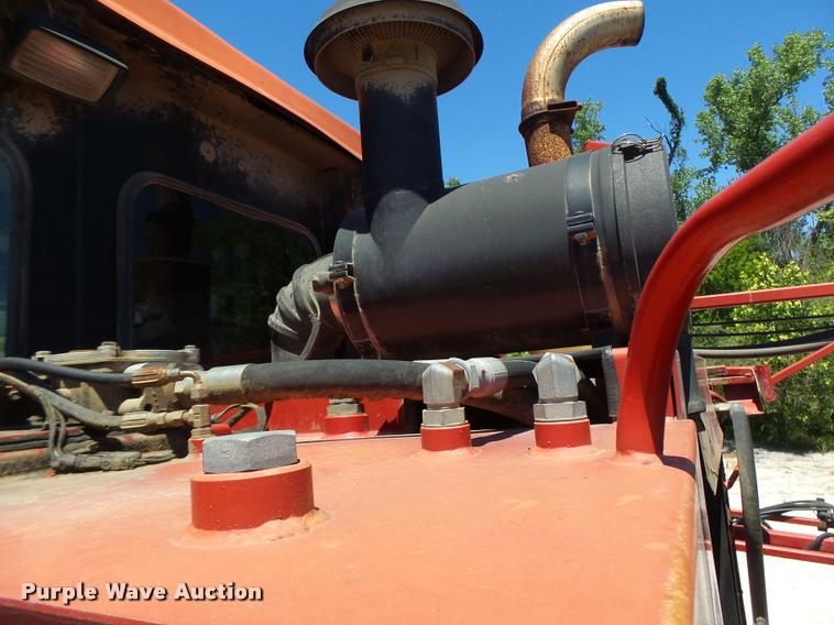 image for item DB5756 2005 Case IH SPX3185 self-propelled sprayer