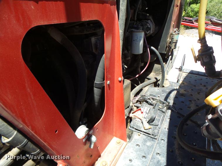 image for item DB5756 2005 Case IH SPX3185 self-propelled sprayer