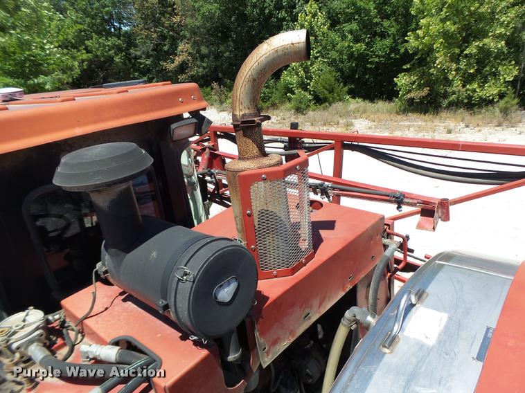 image for item DB5756 2005 Case IH SPX3185 self-propelled sprayer