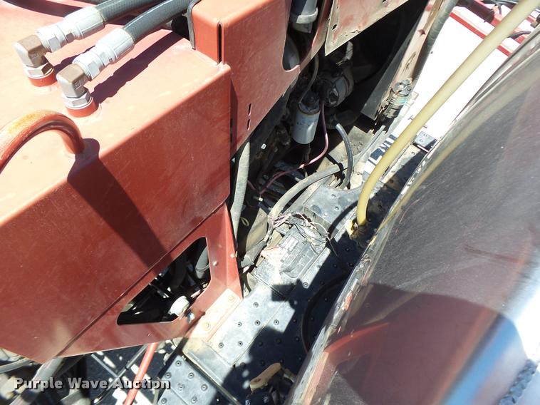 image for item DB5756 2005 Case IH SPX3185 self-propelled sprayer