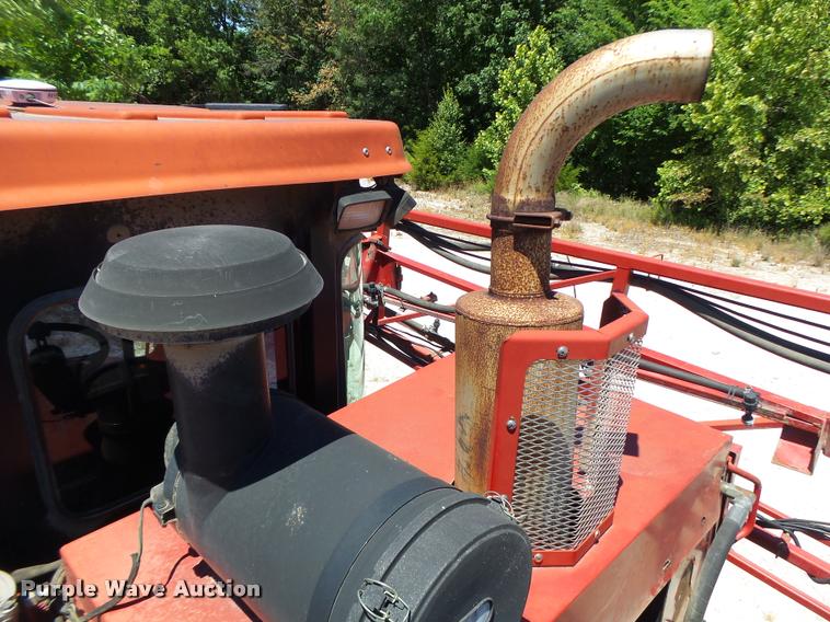 image for item DB5756 2005 Case IH SPX3185 self-propelled sprayer