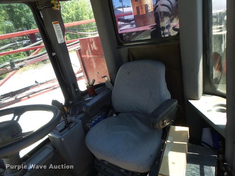 image for item DB5756 2005 Case IH SPX3185 self-propelled sprayer