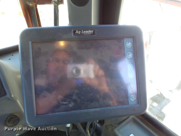 image for item DB5756 2005 Case IH SPX3185 self-propelled sprayer