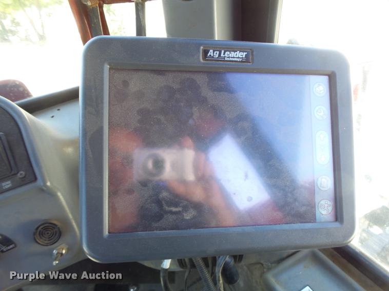 image for item DB5756 2005 Case IH SPX3185 self-propelled sprayer