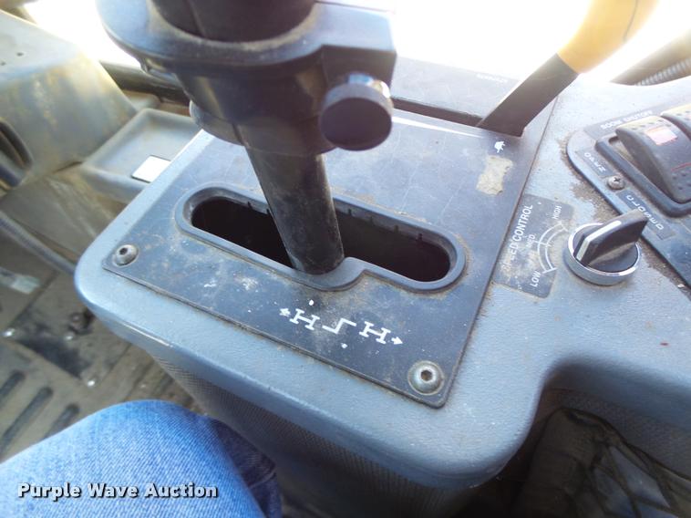 image for item DB5756 2005 Case IH SPX3185 self-propelled sprayer