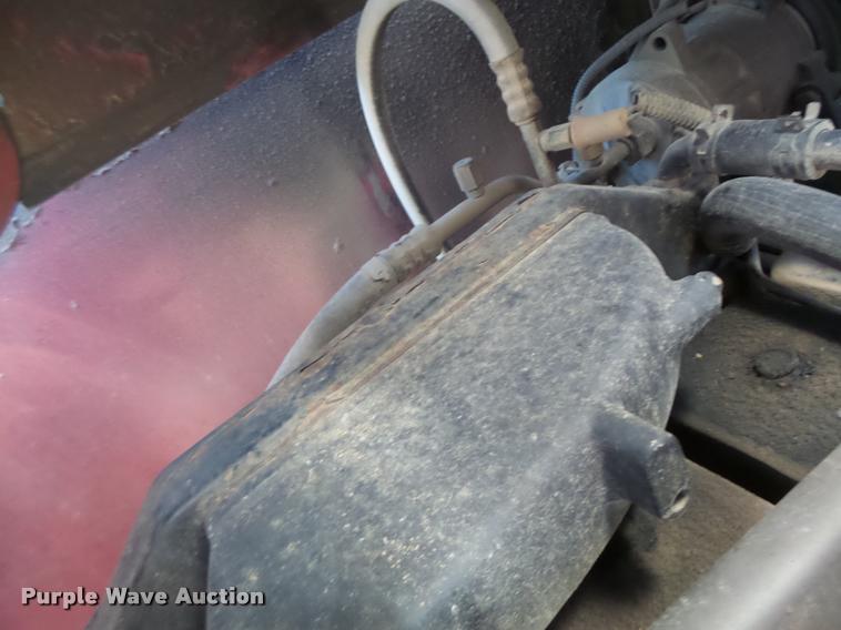 image for item DB5756 2005 Case IH SPX3185 self-propelled sprayer