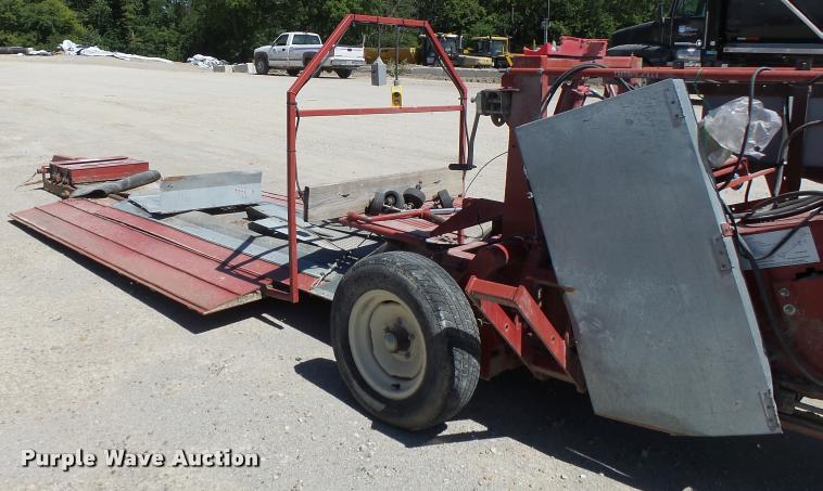 image for item DB5758 2007 Hutchinson drive over conveyor