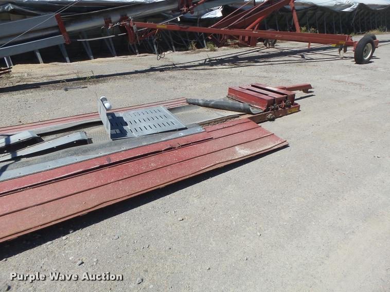 image for item DB5758 2007 Hutchinson drive over conveyor