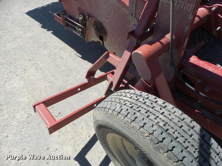 image for item DB5758 2007 Hutchinson drive over conveyor