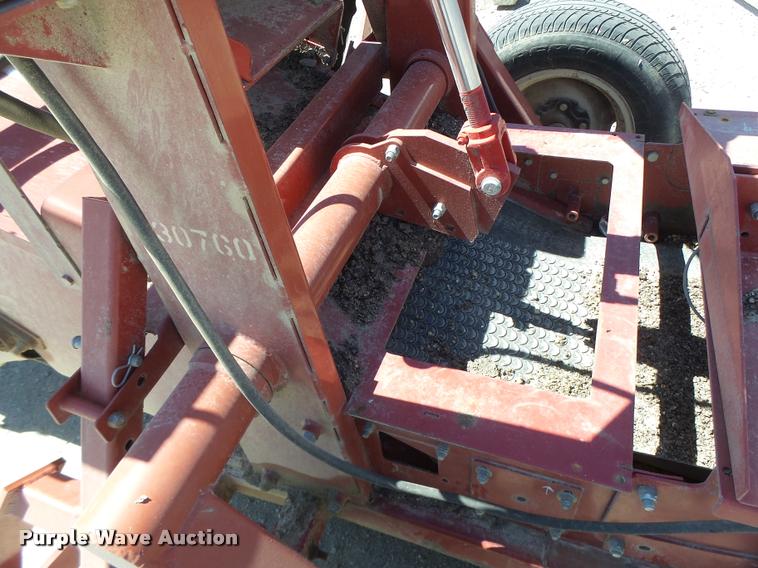 image for item DB5758 2007 Hutchinson drive over conveyor