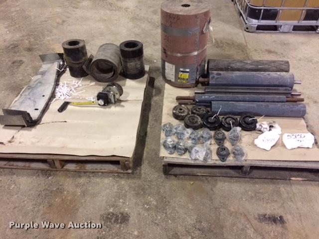 image for item DB5758 2007 Hutchinson drive over conveyor