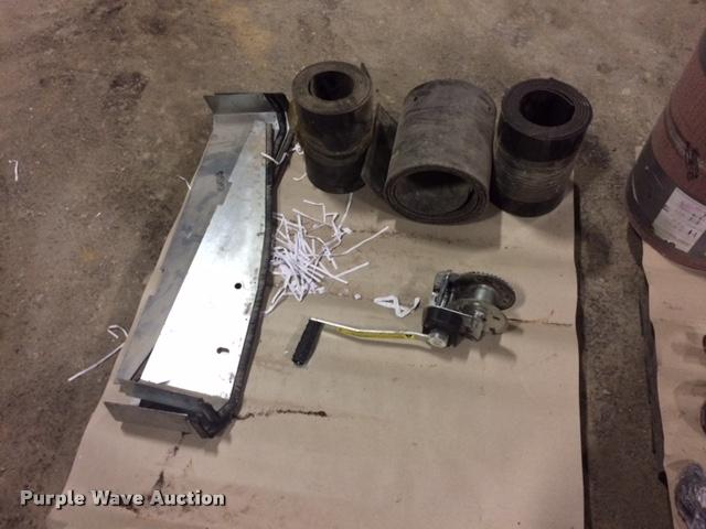 image for item DB5758 2007 Hutchinson drive over conveyor