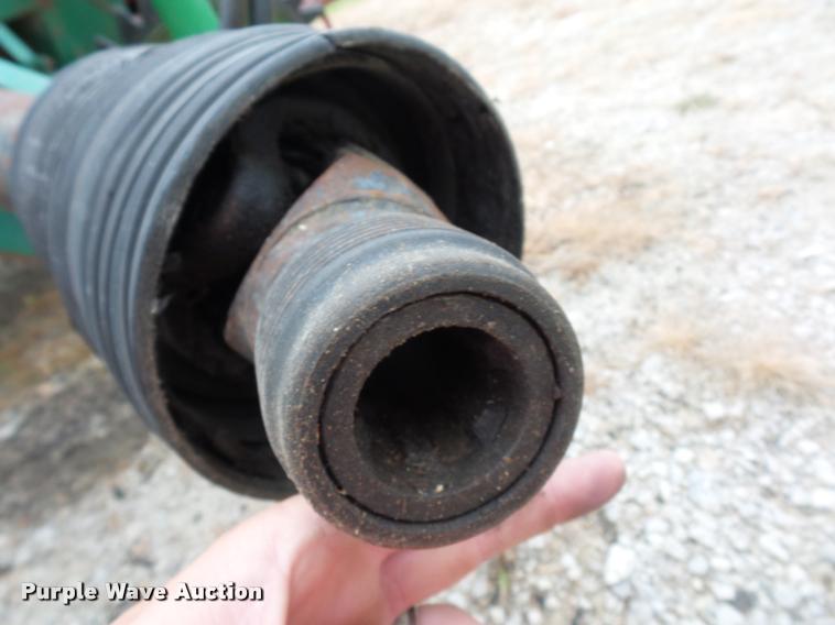 image for item DJ9603 1989 John Deere 535 round baler