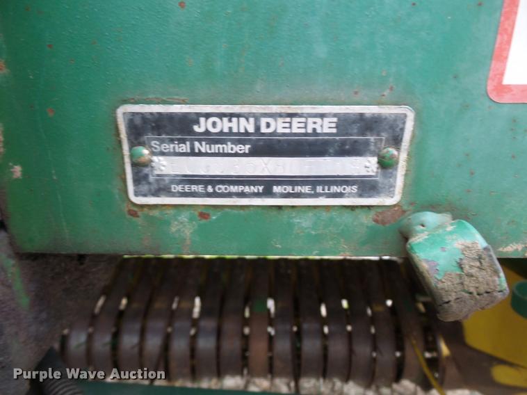 image for item DJ9603 1989 John Deere 535 round baler