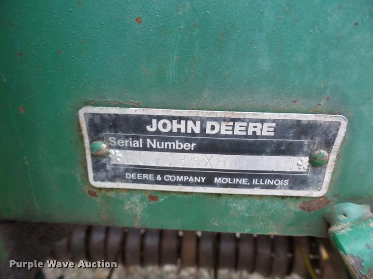image for item DJ9603 1989 John Deere 535 round baler