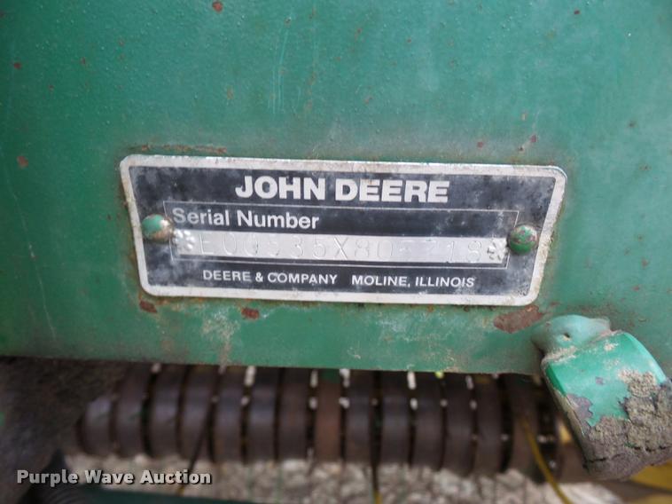 image for item DJ9603 1989 John Deere 535 round baler