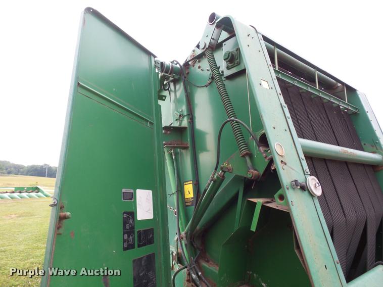 image for item DJ9603 1989 John Deere 535 round baler