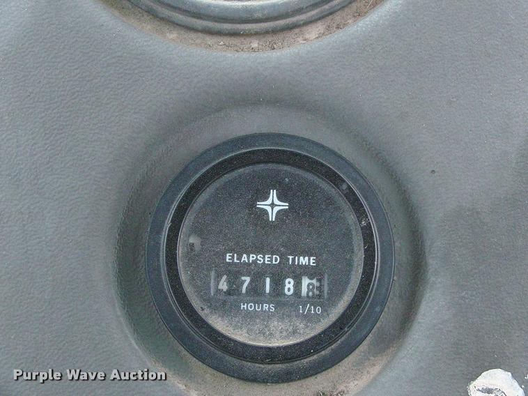 image for item DK9696 New Holland Stack Cruiser 1069 bale wagon