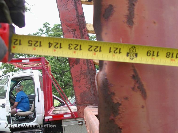 image for item DK9696 New Holland Stack Cruiser 1069 bale wagon