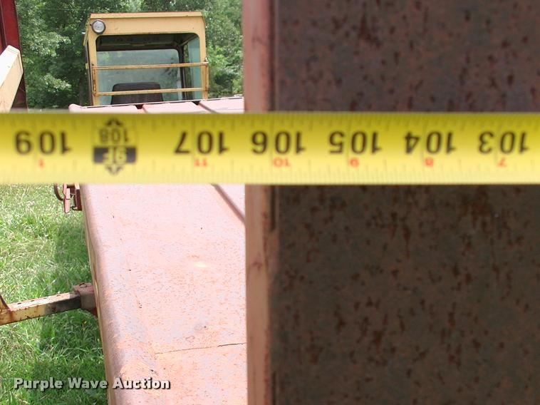 image for item DK9696 New Holland Stack Cruiser 1069 bale wagon