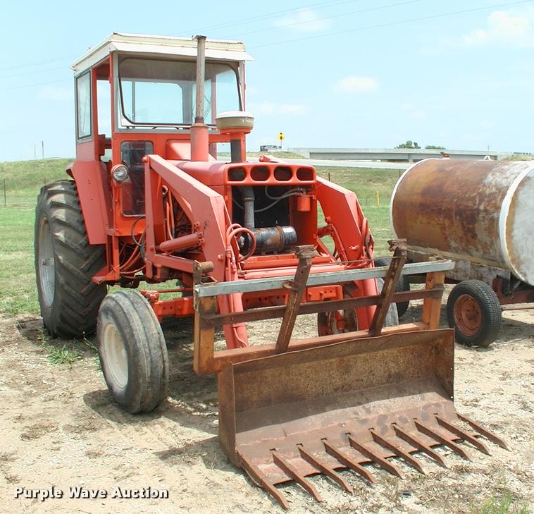 image for item DK9715 Allis Chalmers 190 tractor