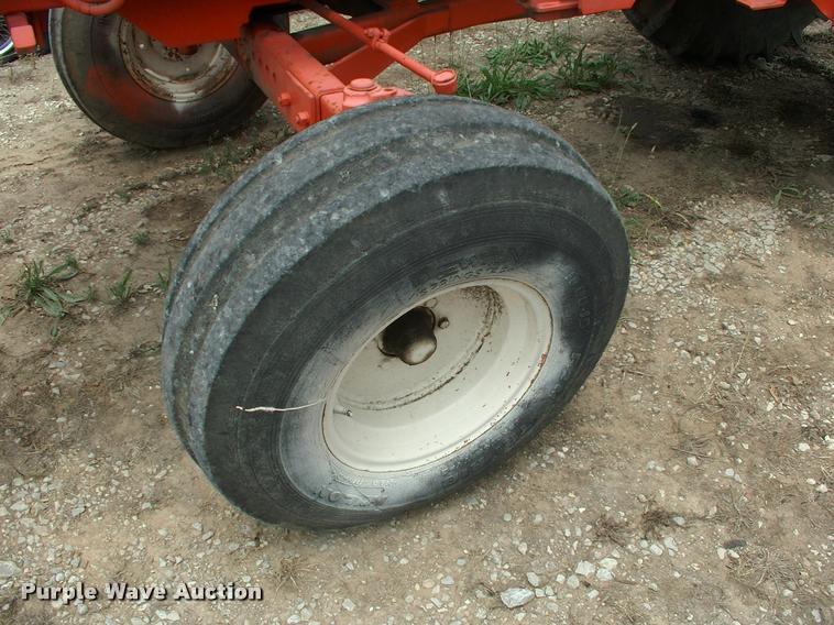 image for item DK9715 Allis Chalmers 190 tractor