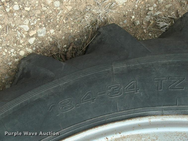 image for item DK9715 Allis Chalmers 190 tractor