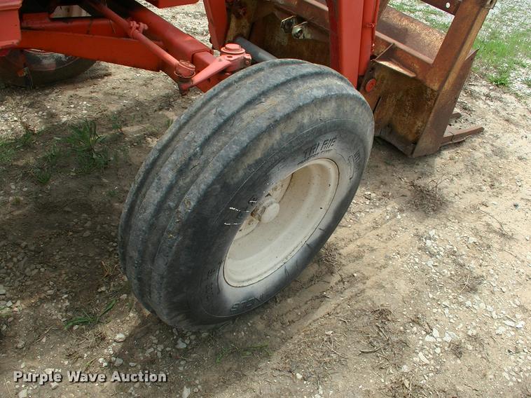 image for item DK9715 Allis Chalmers 190 tractor