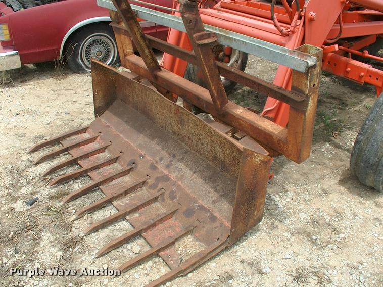 image for item DK9715 Allis Chalmers 190 tractor