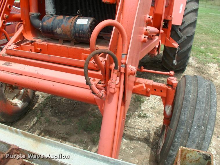 image for item DK9715 Allis Chalmers 190 tractor