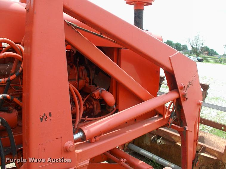 image for item DK9715 Allis Chalmers 190 tractor